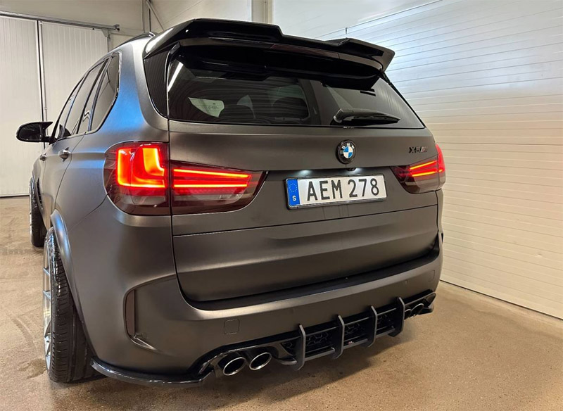 Mattsvart BMW X5 M stulen i Örkelljunga